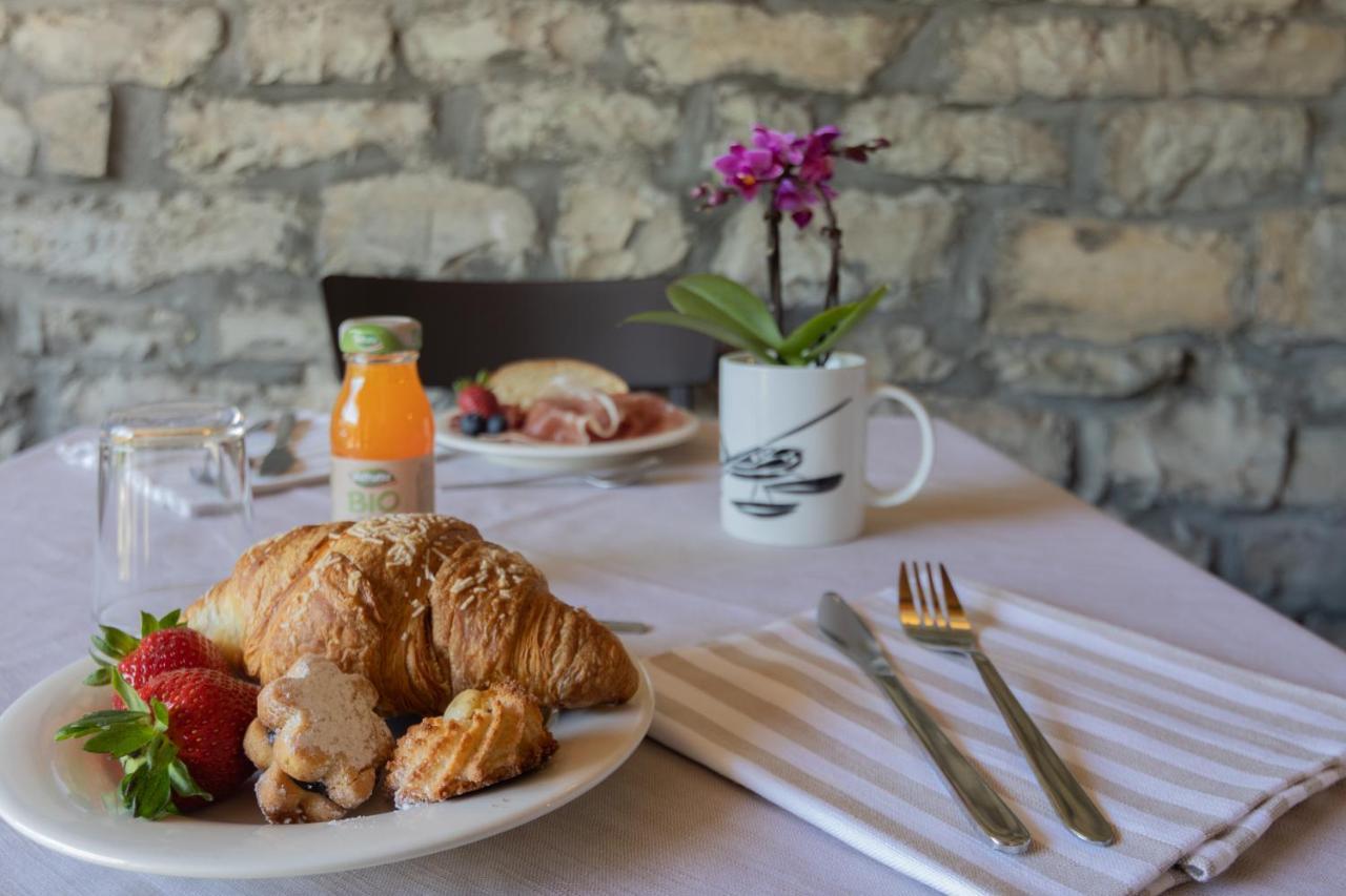 Cà Piodèe Bed & Breakfast Faggeto Lario Ngoại thất bức ảnh